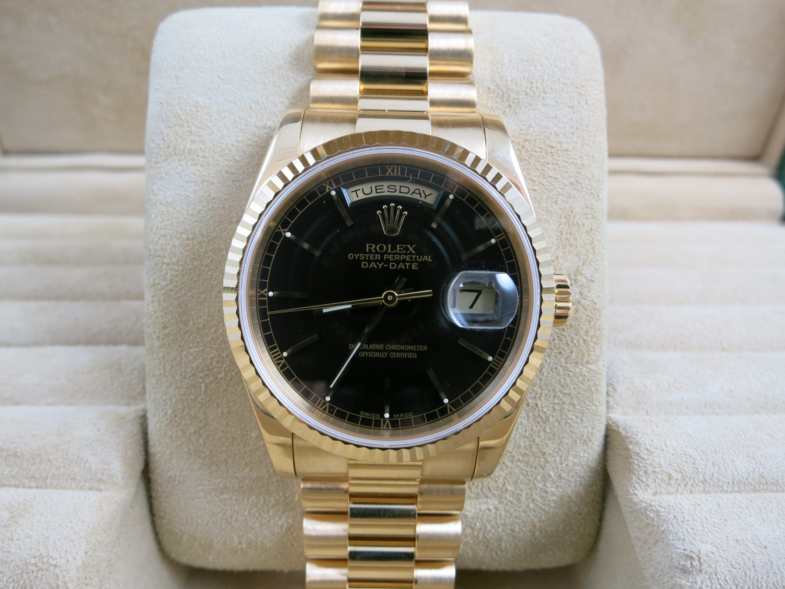 rolex day date no numbers